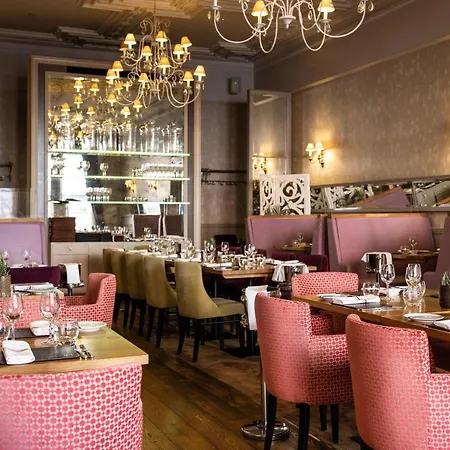 8 Beresford Street فندق *