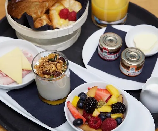 Otel 8 Beresford Street *