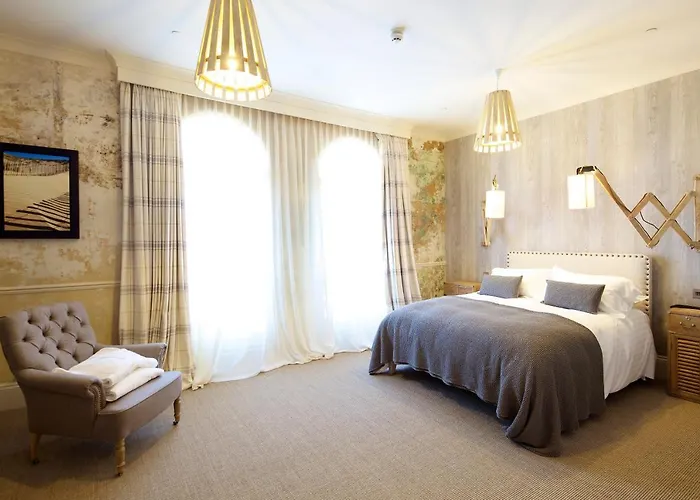 8 Beresford Street Otel