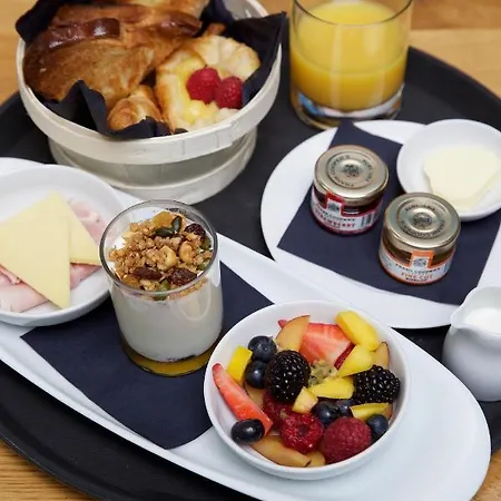 ホテル 8 Beresford Street *