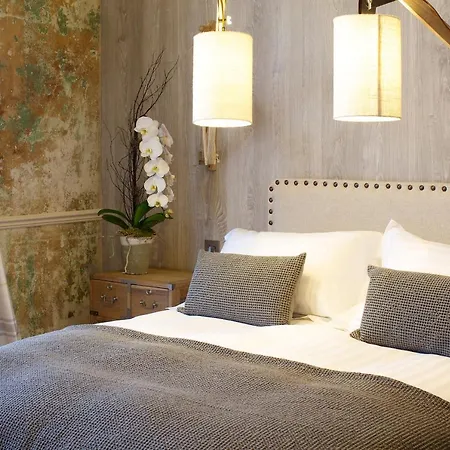 ホテル 8 Beresford Street *