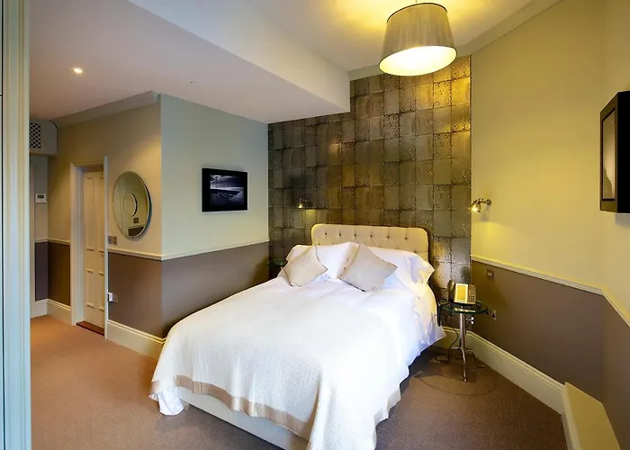 Hotel 8 Beresford Street *