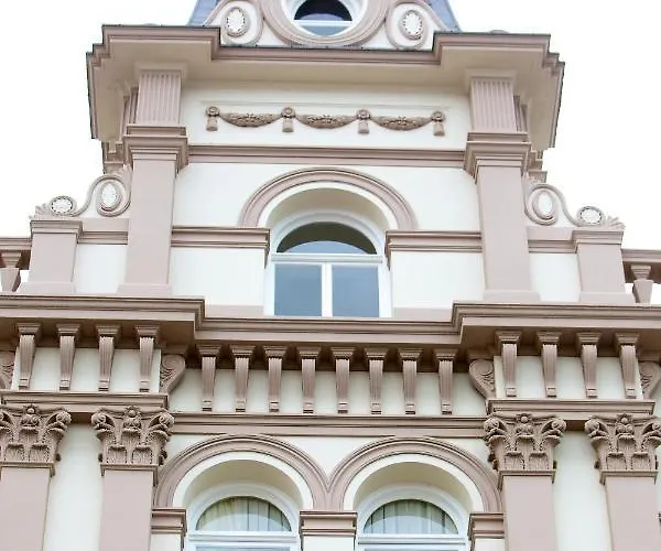 8 Beresford Street * Saint Helier Jersey