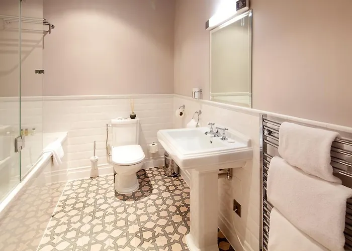 8 Beresford Street * Saint Helier Jersey